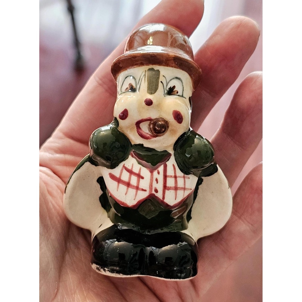 Vintage 1940s Anthropomorphic Bee Couple, Salt and Pepper Shakers, Made in Japan - Picture 6 of 8